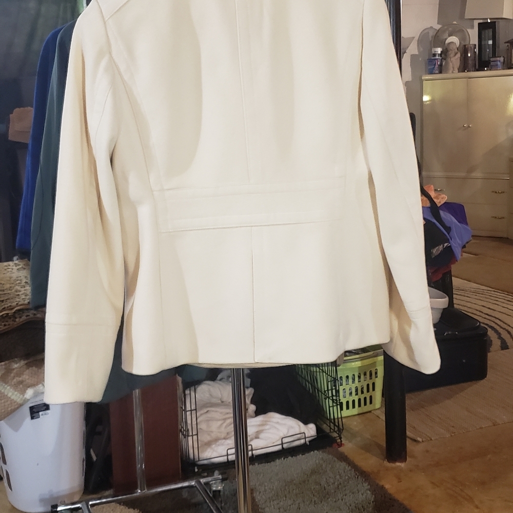 Women's peacoat - Picture 2 of 7